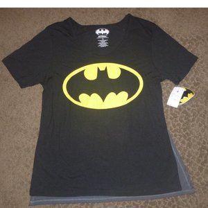 Womens BATMAN Logo Costume T-shirt Attached Cape Size XS Medium black NWT